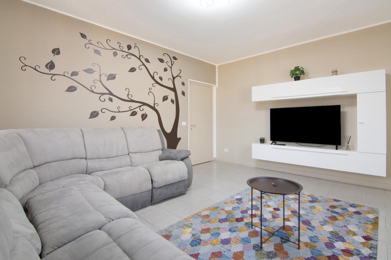 Colico Center Apartment Ngoại thất bức ảnh