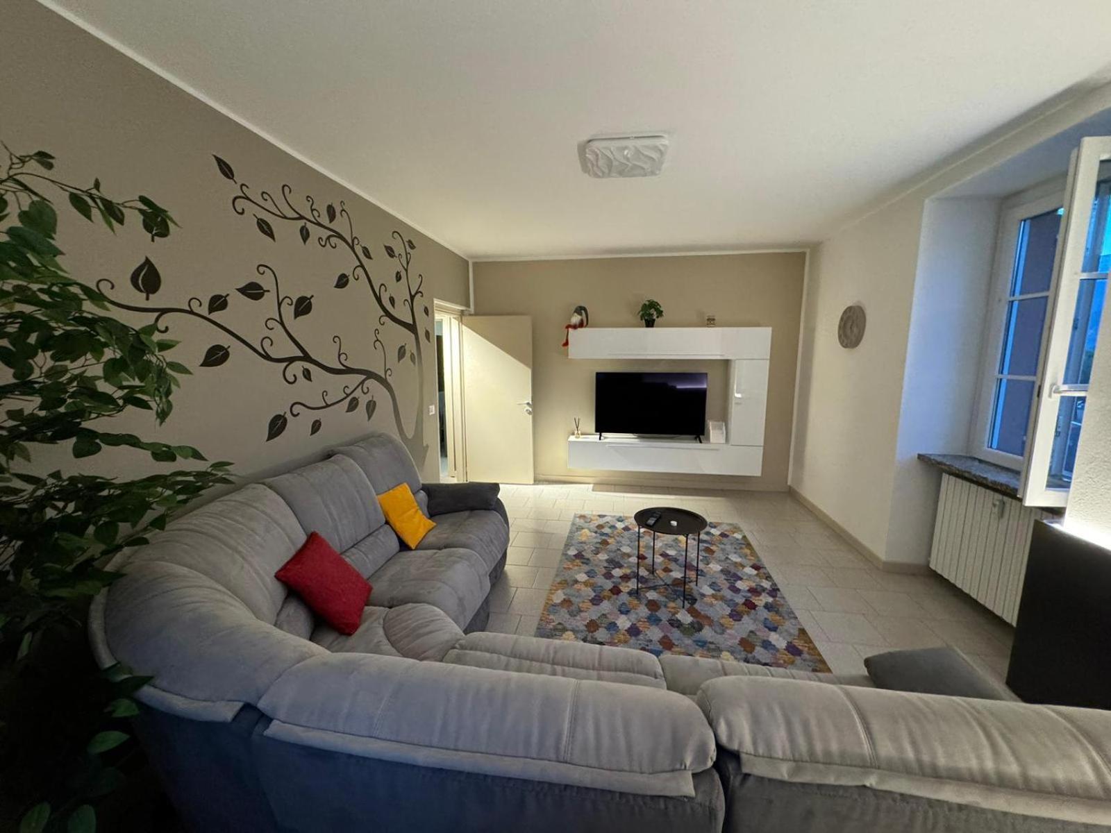 Colico Center Apartment Ngoại thất bức ảnh